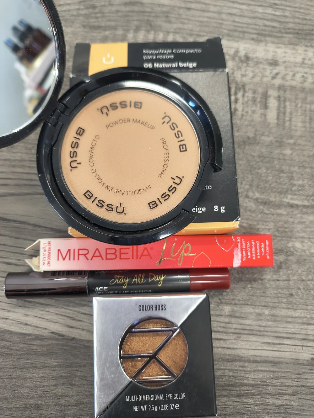 Powder Makeup Compact - Natural Beige Lip Eyeshadow